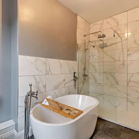 3 Bed In 86295 Holiday home